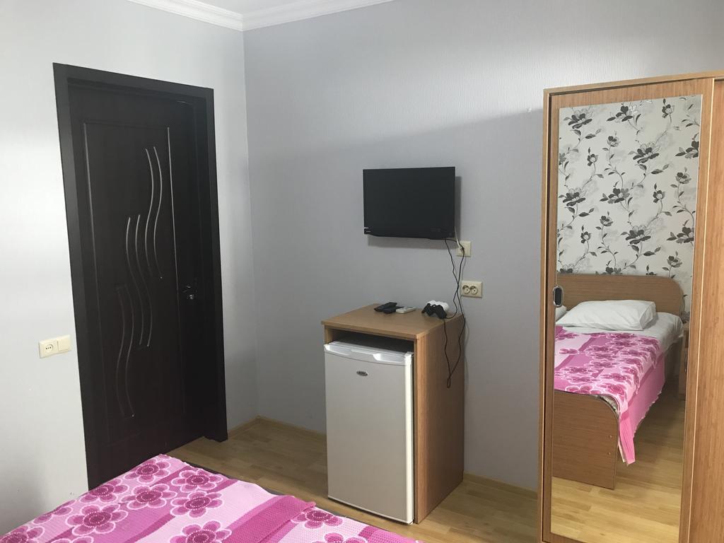 Kvariati - Guest House Εξωτερικό φωτογραφία